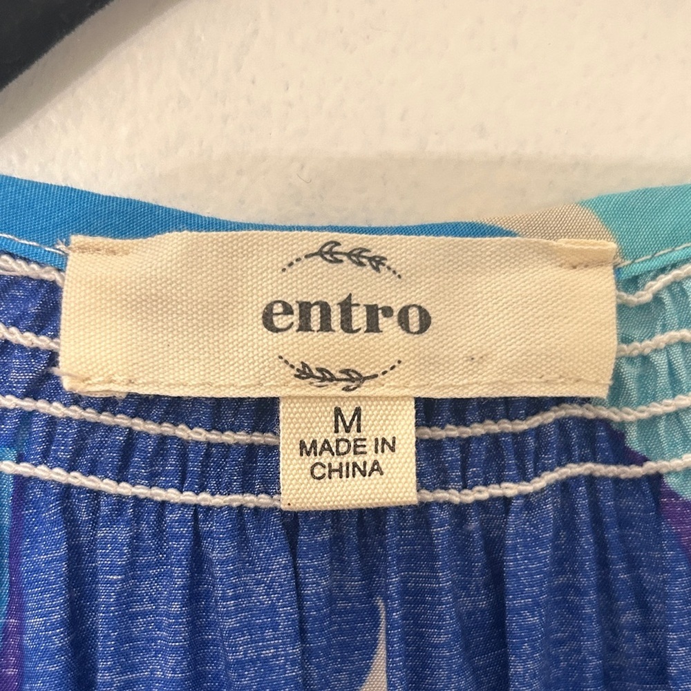 ENTRO City Escape Mini Tiered Dress Blue Floral Boho Flowy Preppy Flirty NWOT - Picture 2 of 9